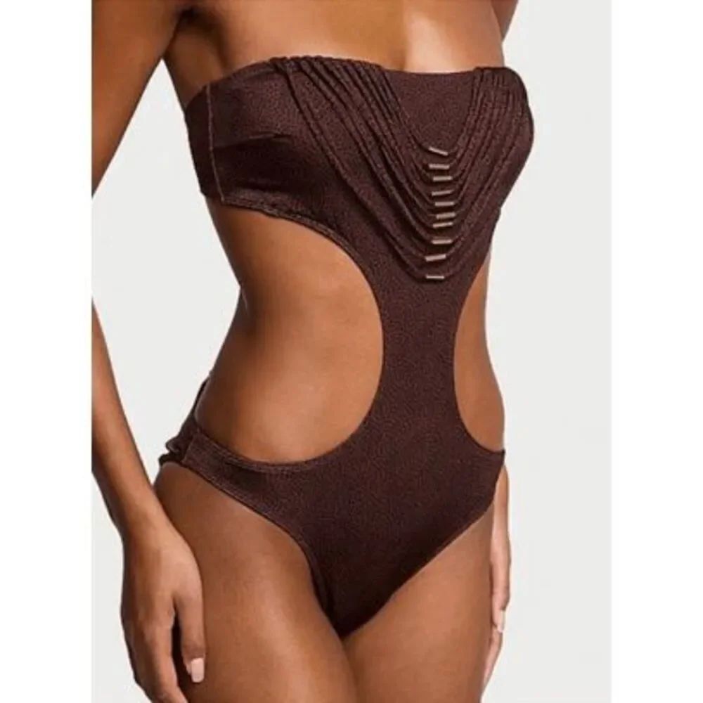 ❤️ NWT Victoria’s Secret Strapless Hardware Monokini Large ❤️